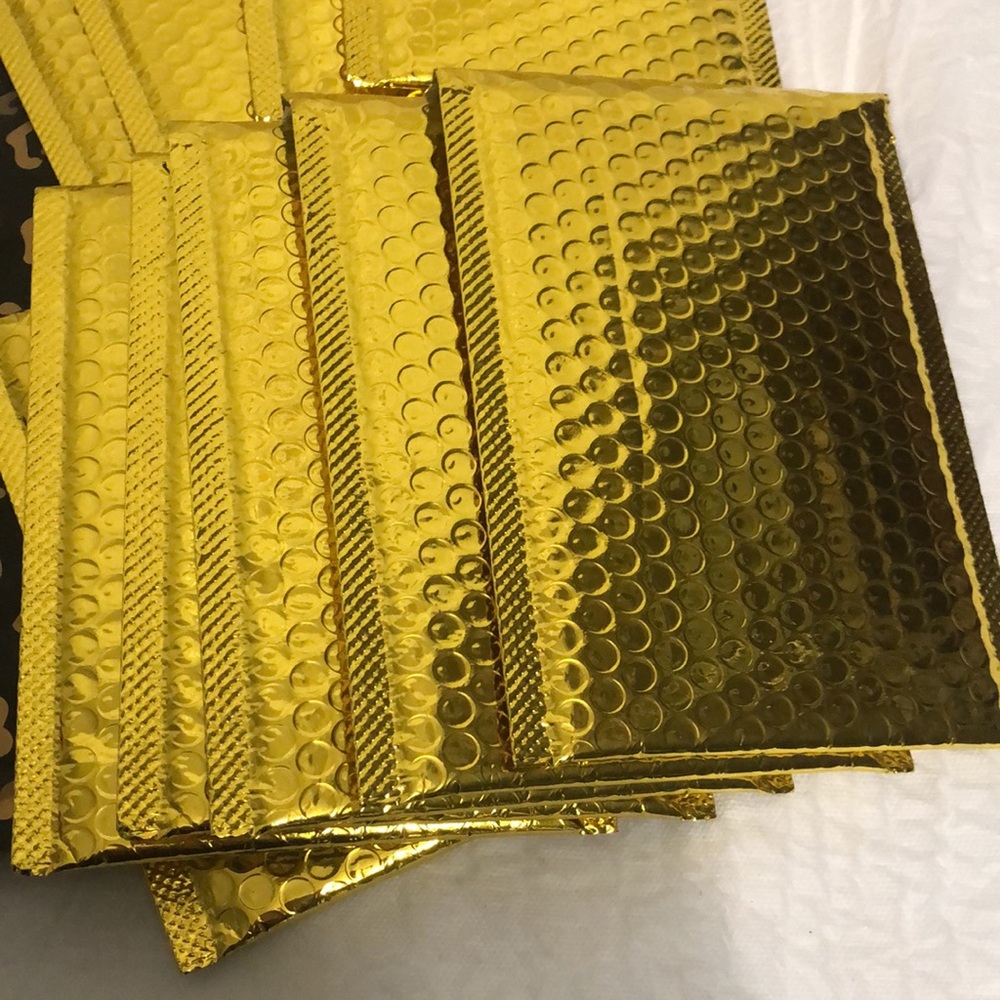Gold Bubble Mailers + Poly Mailers bundle of 20 - Picture 3 of 3
